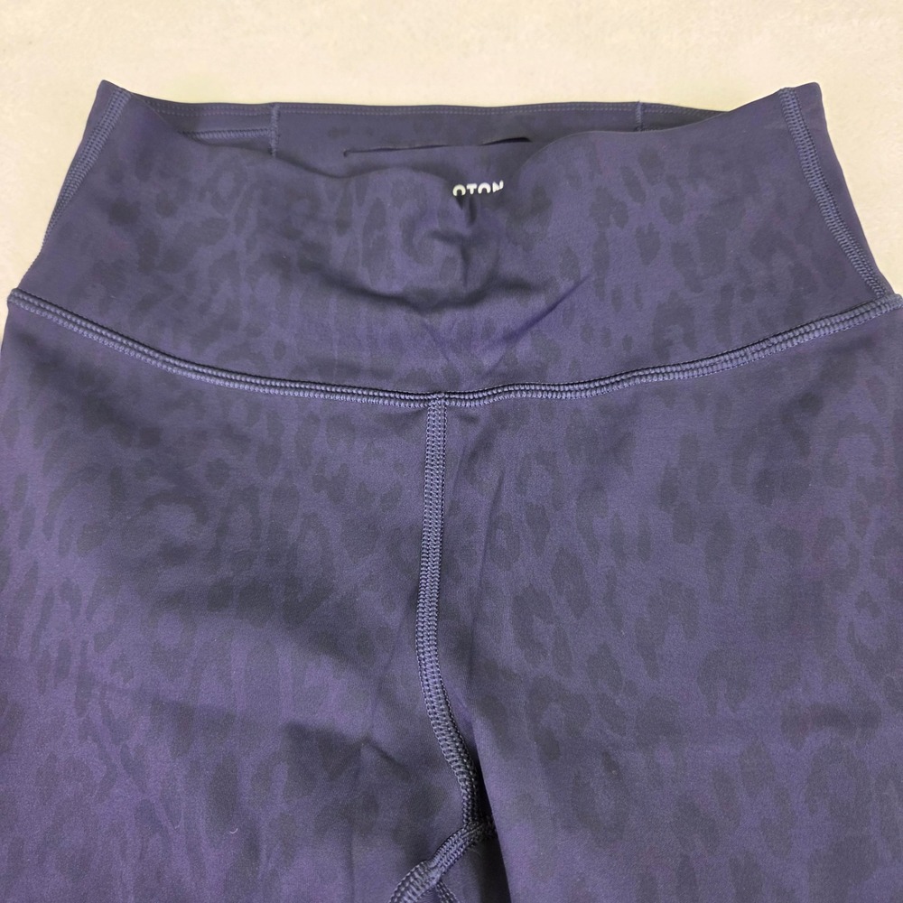 Peloton Womens XS Navy Blue Leopard Print High Rise Leggings Logo Activewear